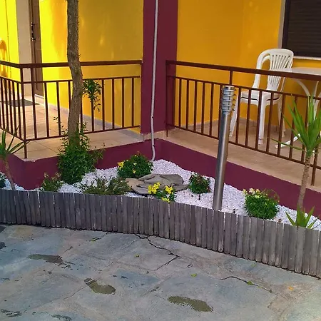 Apartman Maria Políhrono